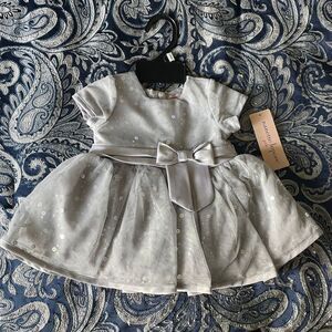 Nanette Lepore girl Elegant‎ sequin tulle silver 6 month Baby Dress with Bow